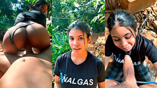 Se detiene a orinar y a ella le gusto su guebo y singaron rico