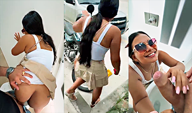 Pareja colombiana dios del sexo777 singando en un baño publico